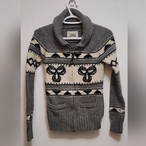 TNA Gray and Cream Patterned Cardigan